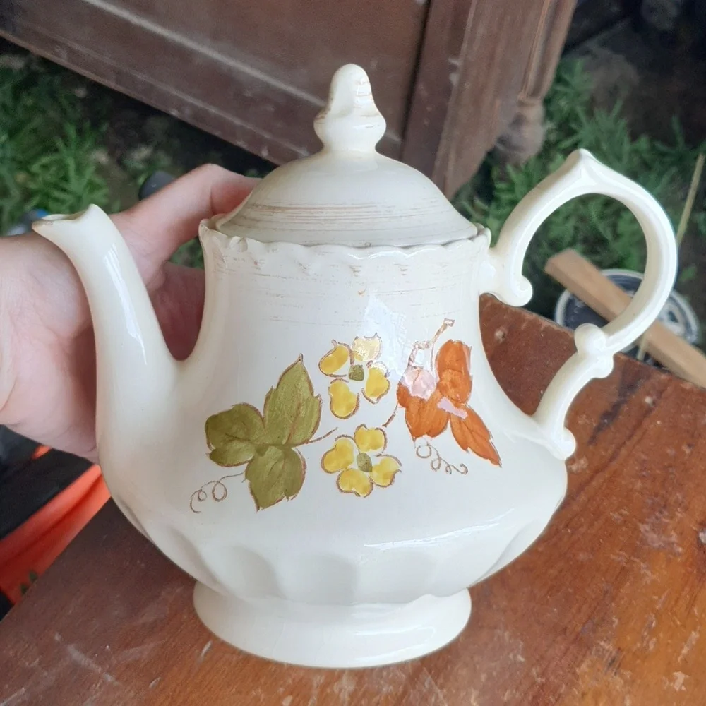 True Vintage 1950s teapot creamer sugar bowl set 1930s 1940s